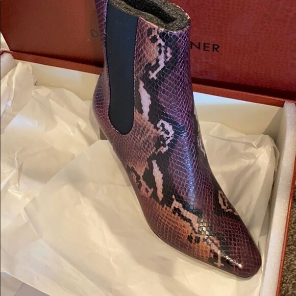 New Donald Pilner LAILA2 Boots plum. - Picture 6 of 7